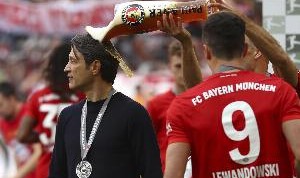 拉菲尼亚：科瓦奇当时成功拆散了拜仁，我不会邀请他一起吃饭