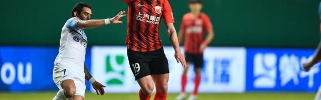 开云体育入口-穆伊视梅开二度为一次双赢 莱科：遗憾他少踢了9场