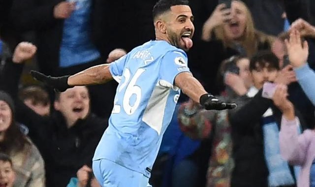 开云体育入口-曼市德比破荒！马赫雷斯捡尾刀捡出首个20球赛季