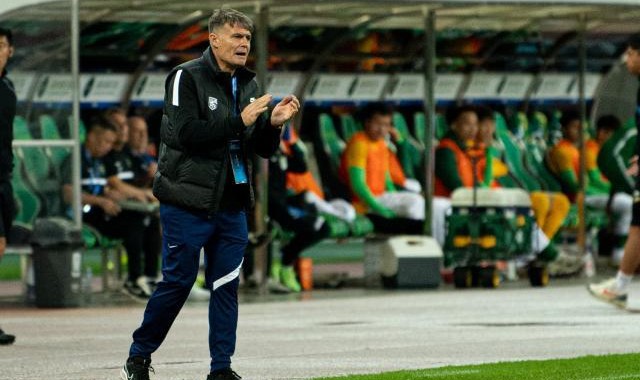 开云官网-警惕！三镇遭遇宿敌不敢轻视 马尔康：还要保持清醒