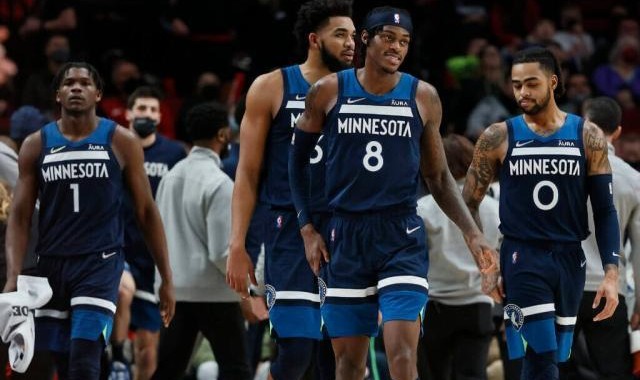 开云app-【观察】鱼腩部队终于翻身 森林狼蜕变重返季后赛